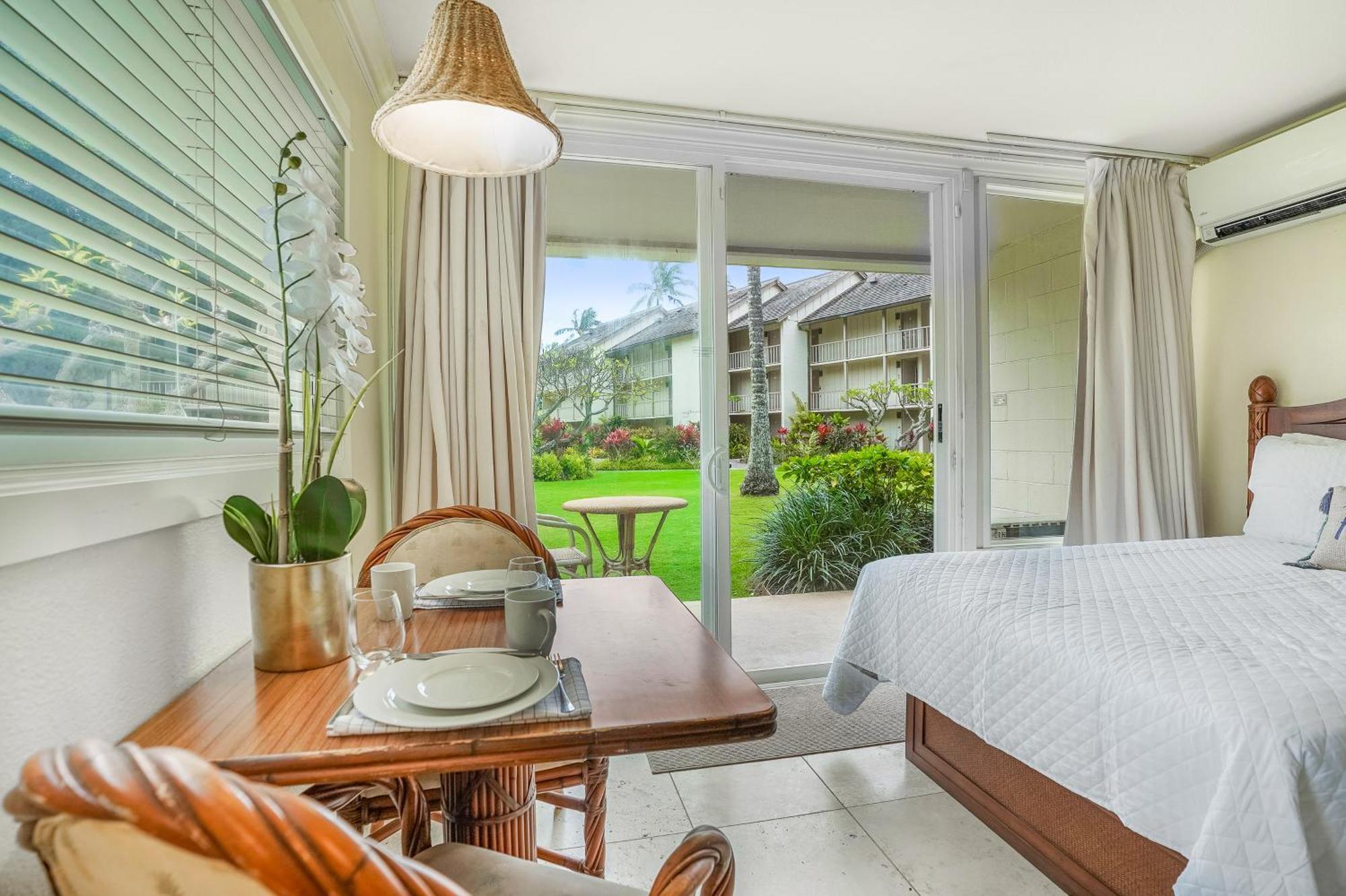 Islander On The Beach Kapa'a Room photo